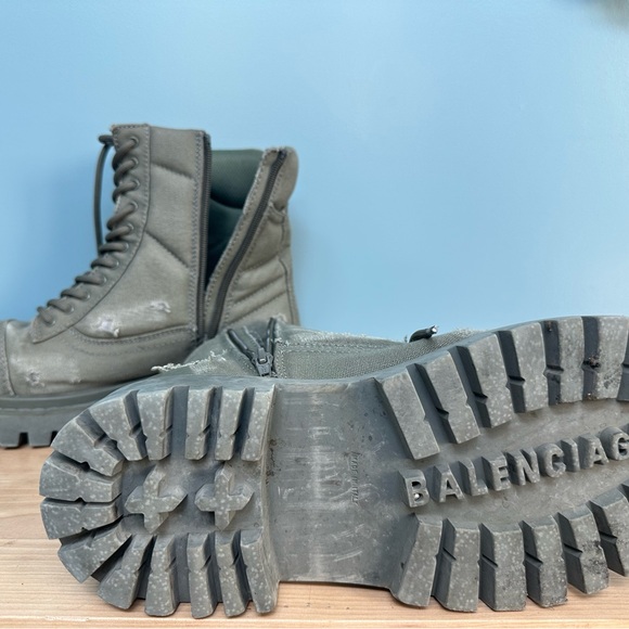 Balenciaga Olive Green Men\'s Boots